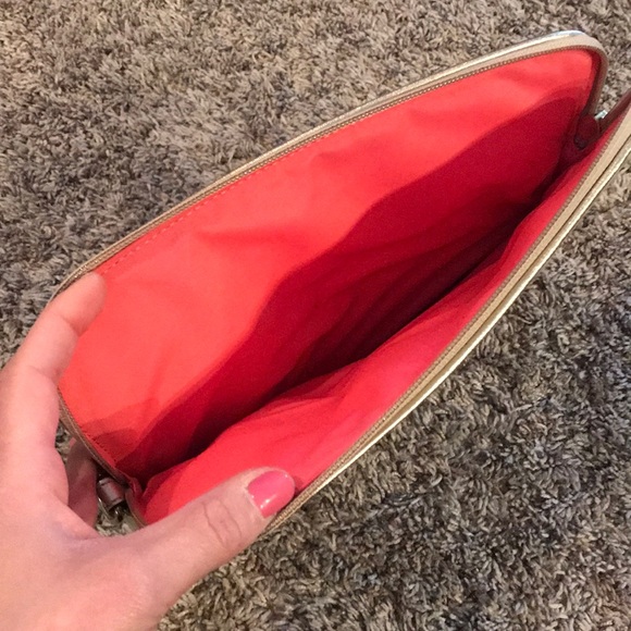 Coach | floral ipad case - Picture 3 of 3